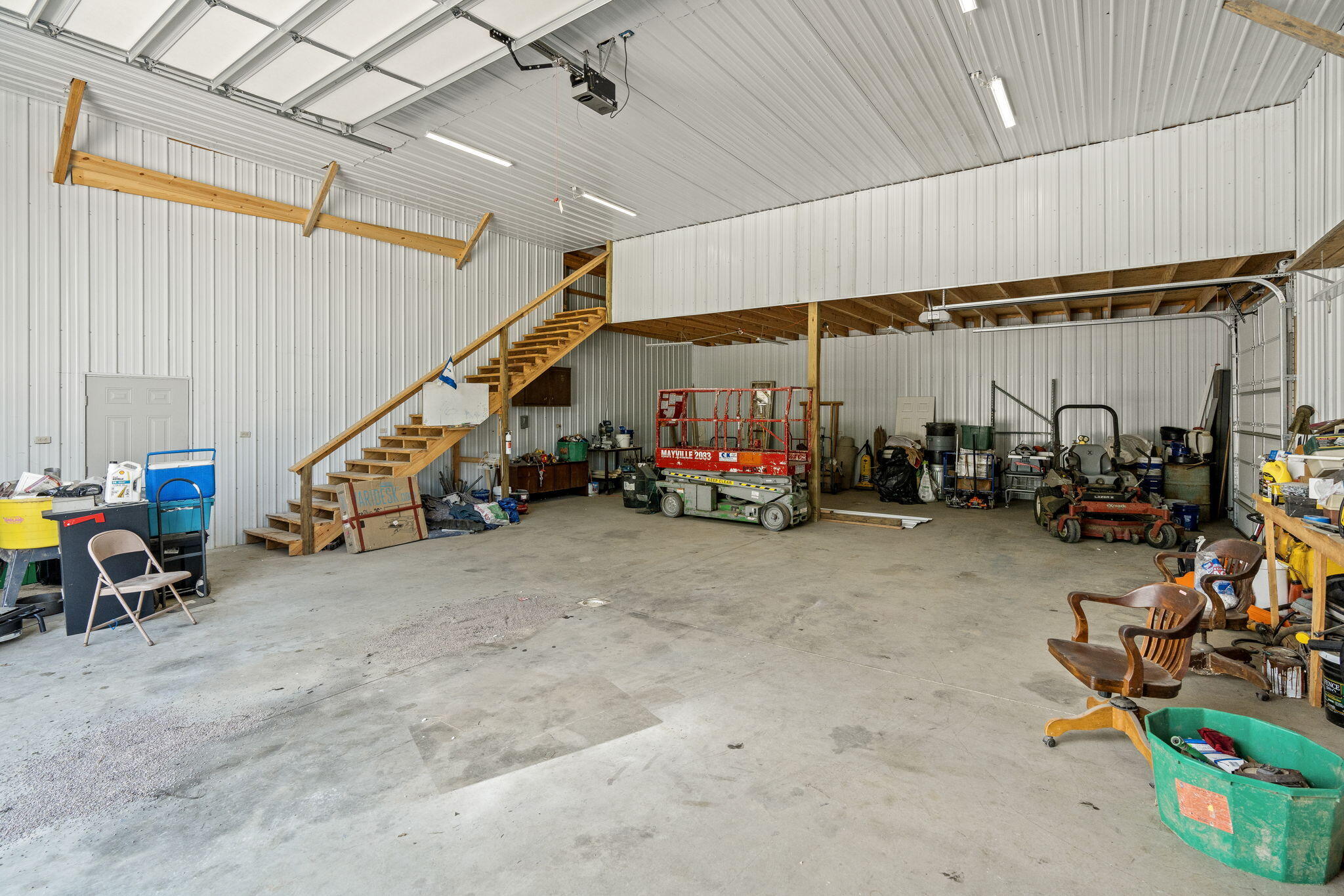 Waddy, Kentucky, 40076, United States, 3 Bedrooms Bedrooms, ,2 BathroomsBathrooms,Residential,For Sale,1979583