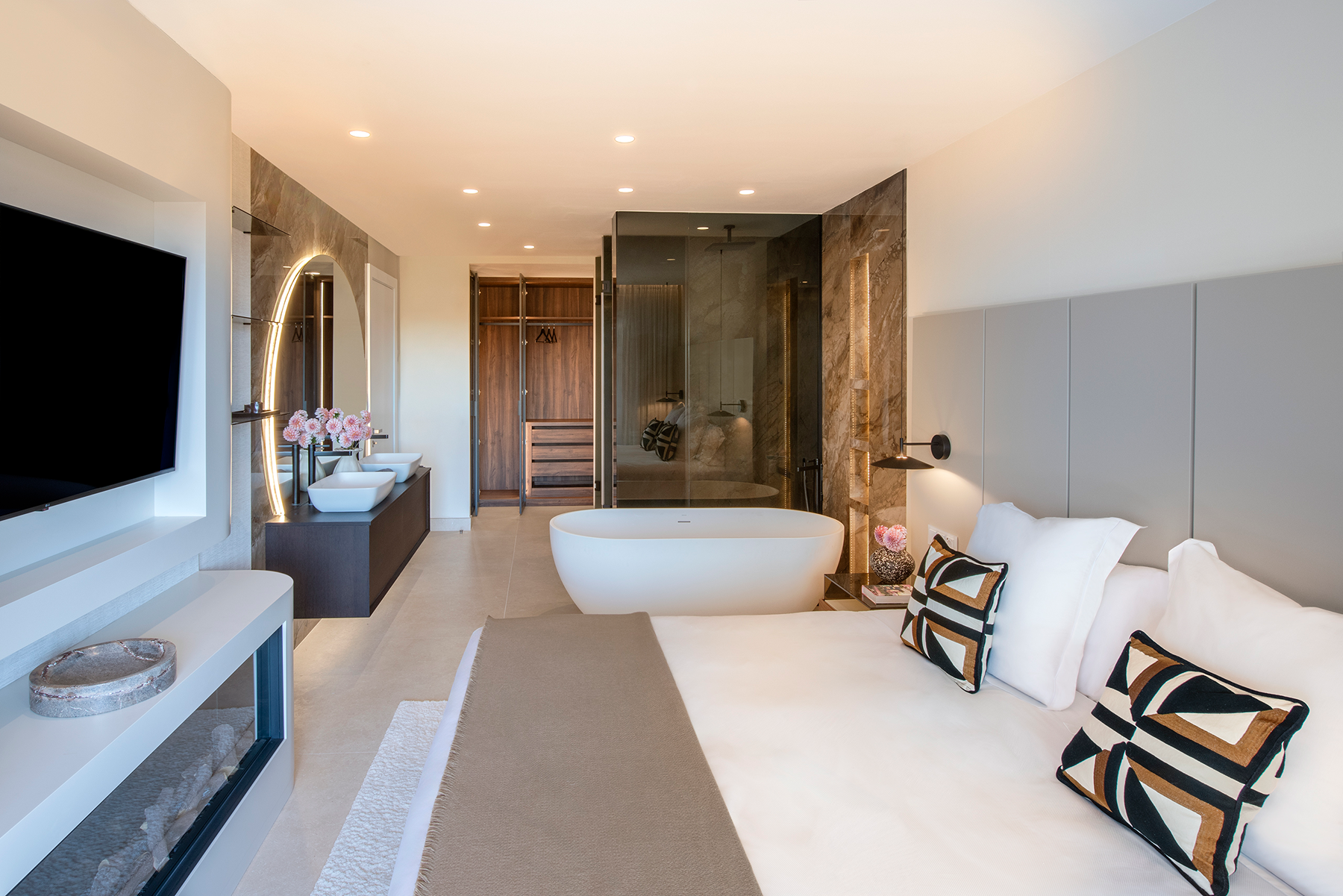  Renovated beachfront flat with sea views and direct promenade access - 物件實景