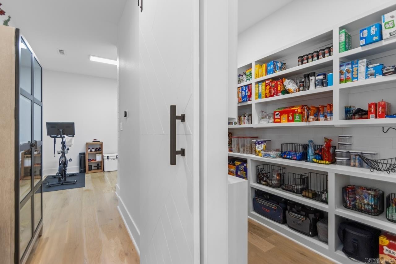 Benton, Arkansas, 72019, United States, 4 Bedrooms Bedrooms, ,3 BathroomsBathrooms,Residential,For Sale,1981558