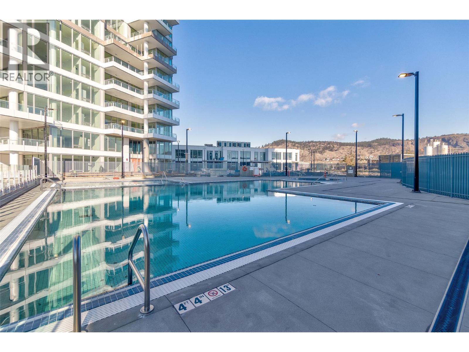 KELOWNA, British Columbia, V1Y 0J4, CA, 2 Bedrooms Bedrooms, ,2 BathroomsBathrooms,Residential,For Sale,1910840