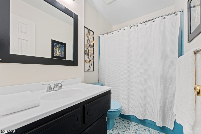 Hillsborough Twp., New Jersey, 08844, United States, 4 Bedrooms Bedrooms, ,3 BathroomsBathrooms,Residential,For Sale,1999779