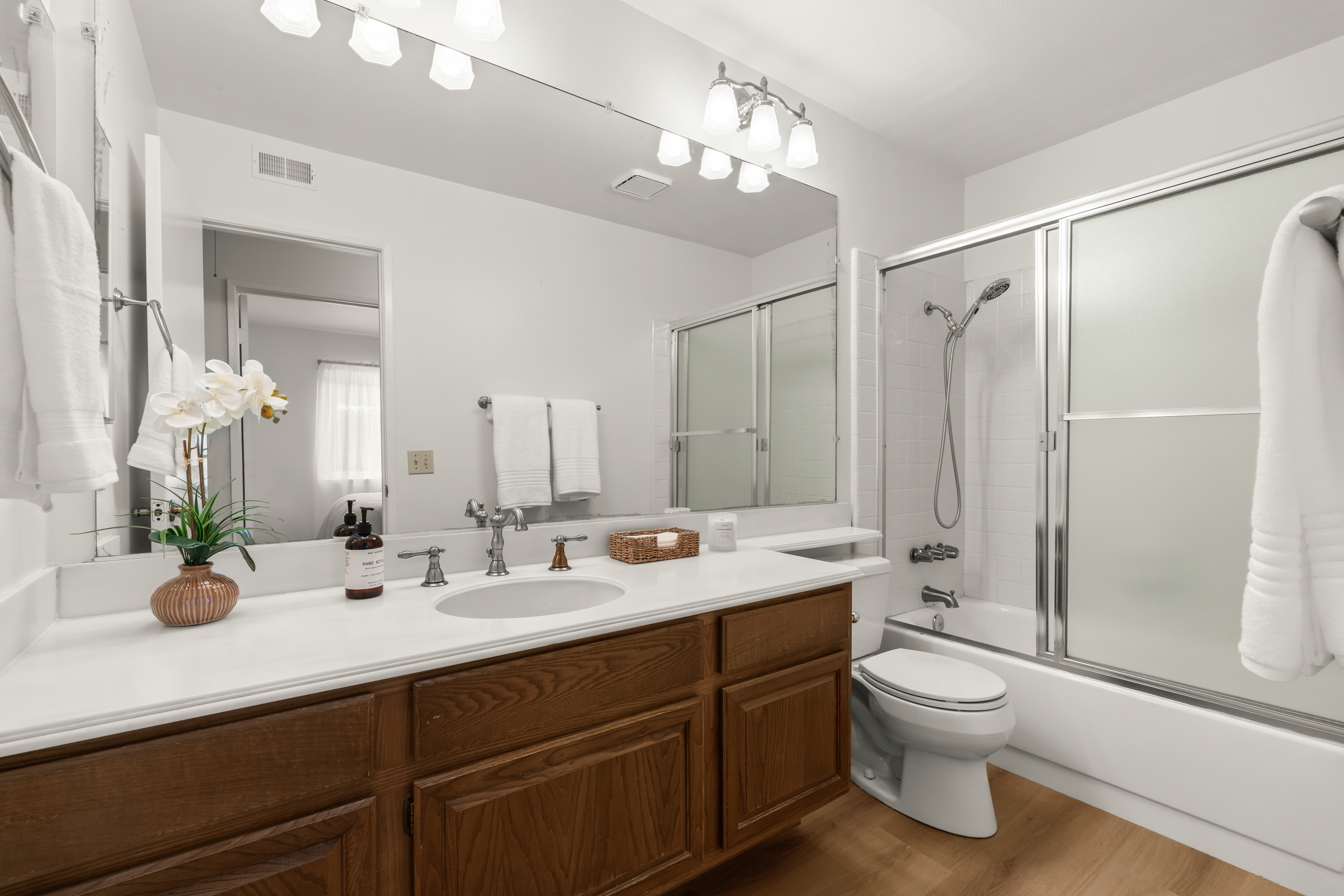  847 Hedyland Court, Moorpark, CA 93021 - 物件實景
