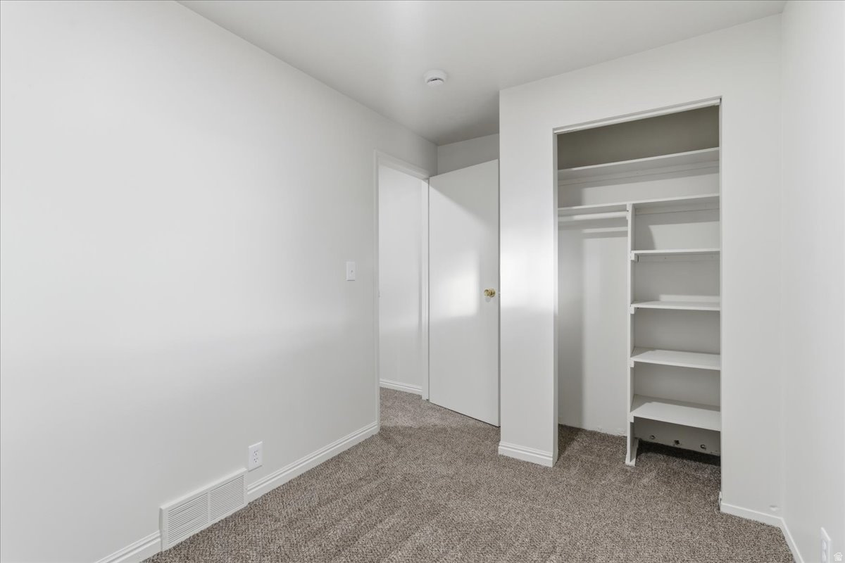 West Jordan, Utah, 84084, United States, 4 Bedrooms Bedrooms, ,2 BathroomsBathrooms,Residential,For Sale,1996138