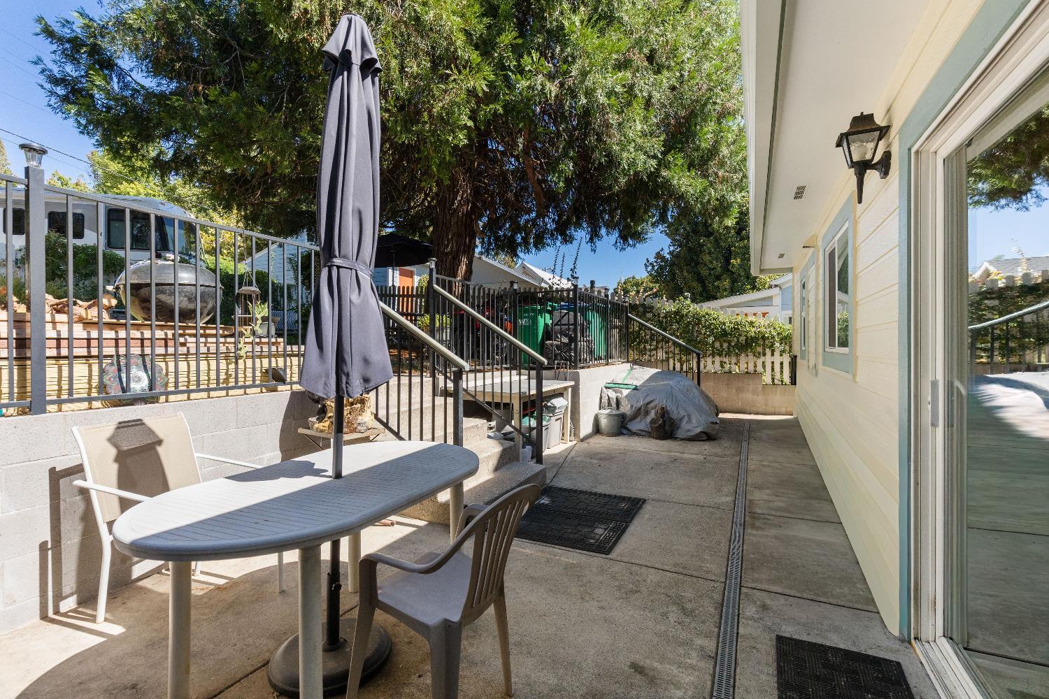 Grass Valley, California, 95945, United States, 2 Bedrooms Bedrooms, ,2 BathroomsBathrooms,Residential,For Sale,1928164