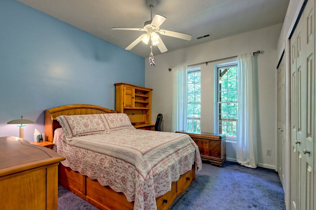 Blairsville, Georgia, 30512, United States, 4 Bedrooms Bedrooms, ,3 BathroomsBathrooms,Residential,For Sale,1827320