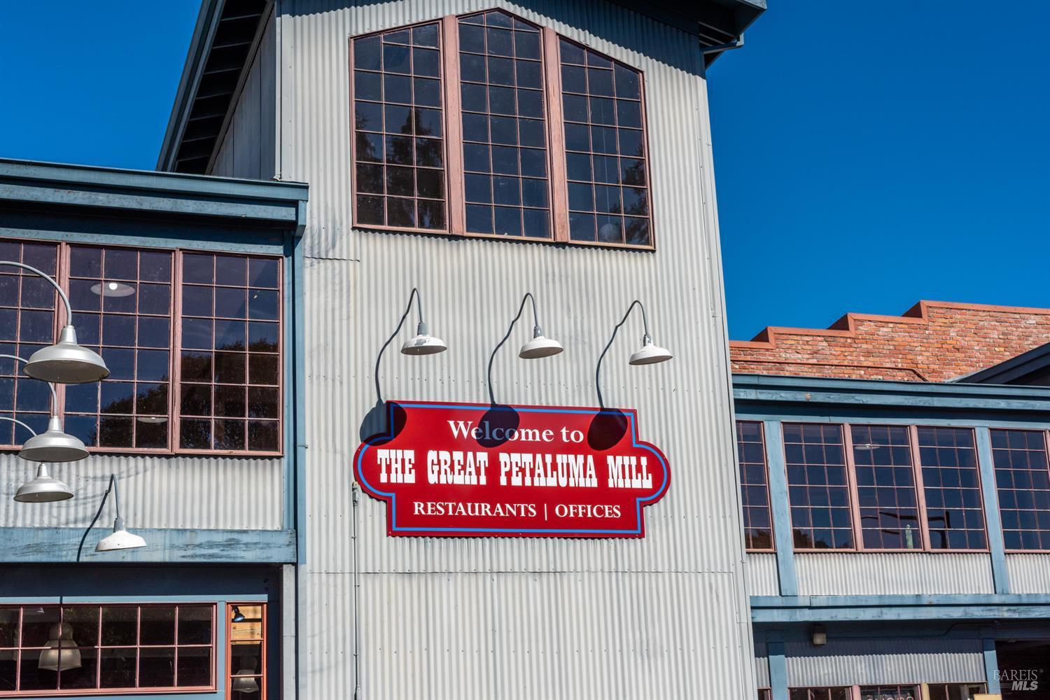 Petaluma, California, 94952, United States, ,Residential,For Sale,1992562