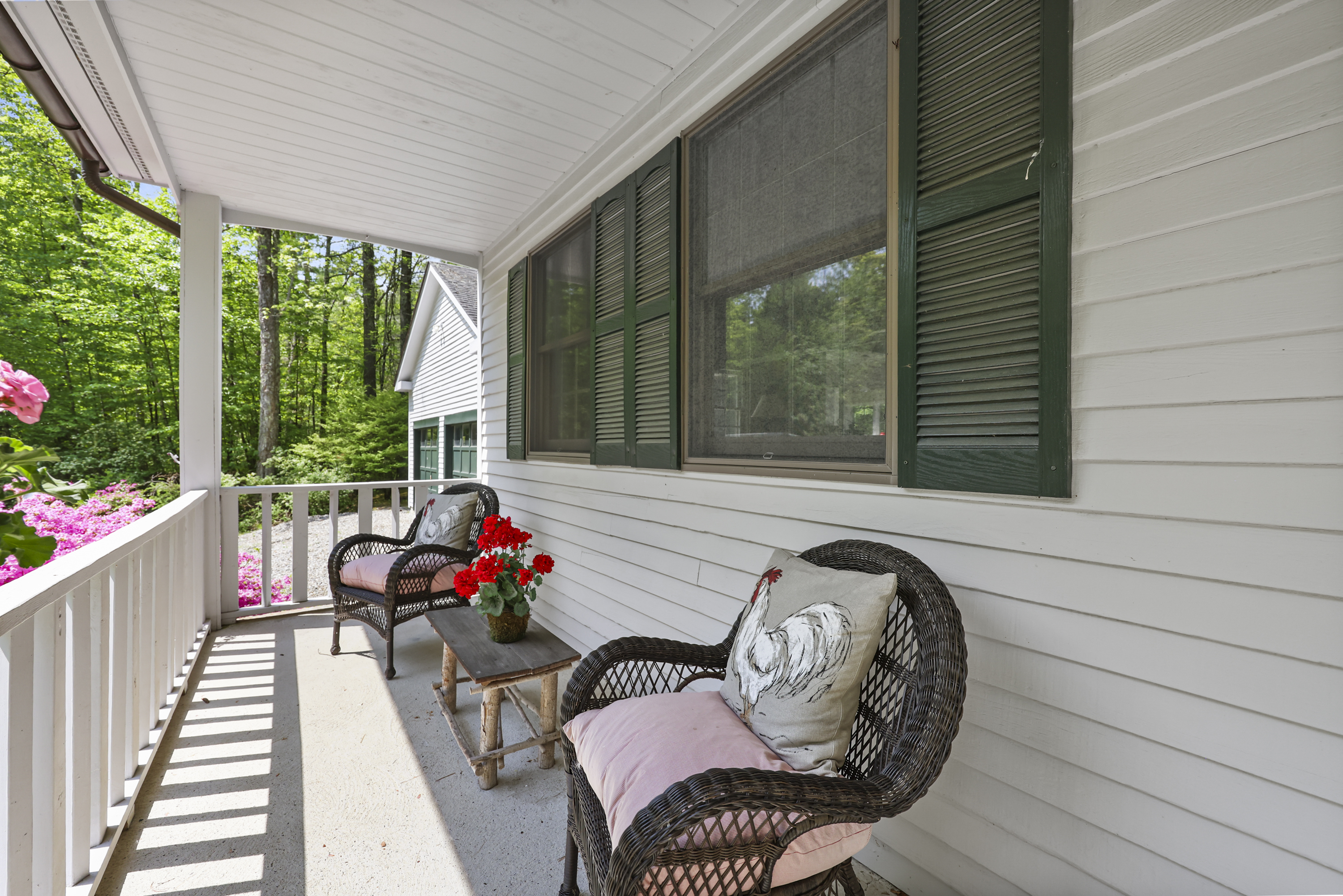  MODERN COMFORT MEETS TIMELESS NEW ENGLAND FARMHOUSE CHARM - 物件實景