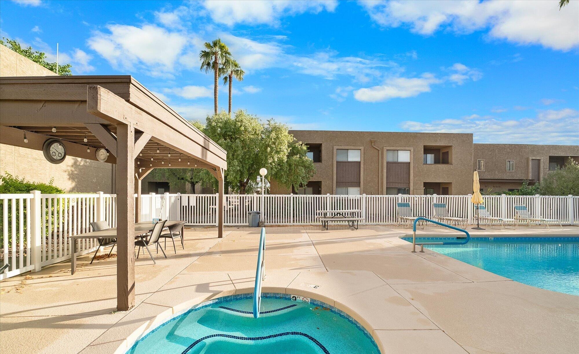  886 W Galveston St #108  Chandler, AZ - 物件實景