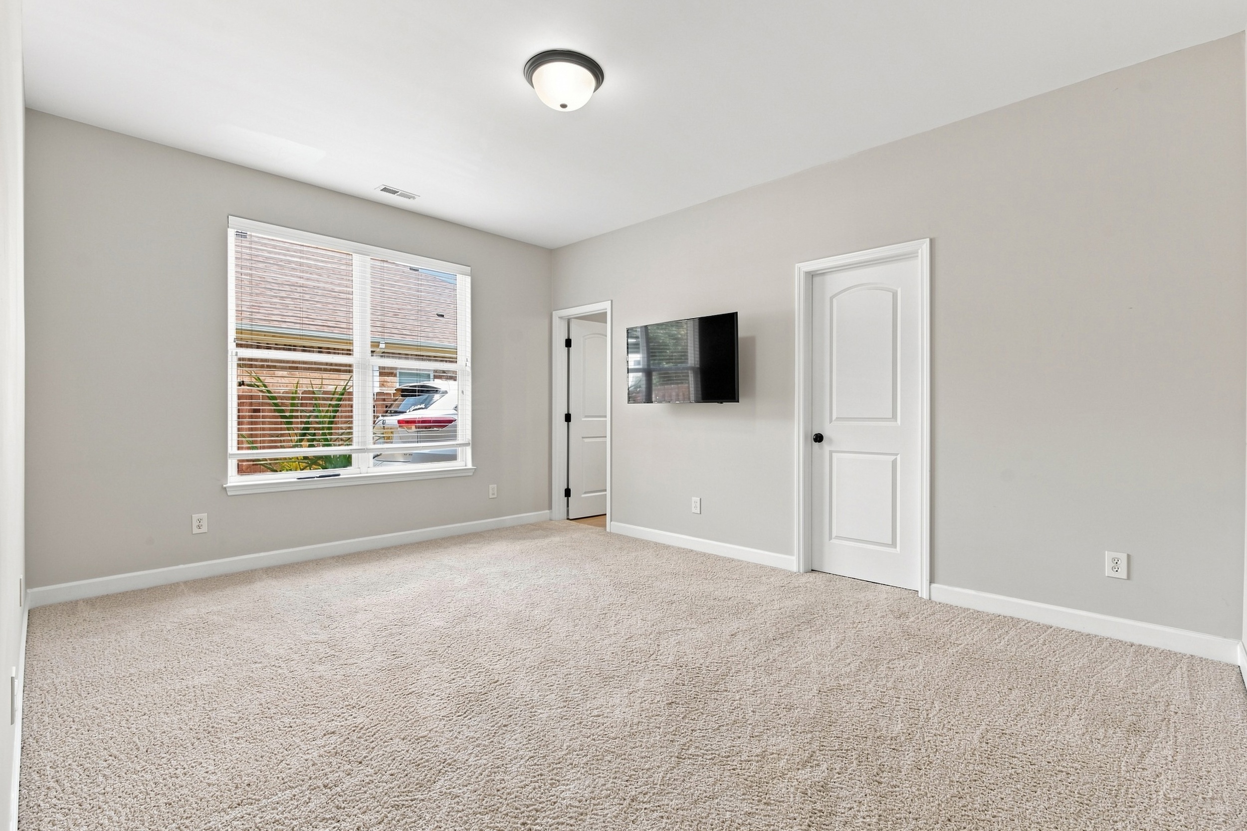  8305 Anslee Way NW - 物件實景