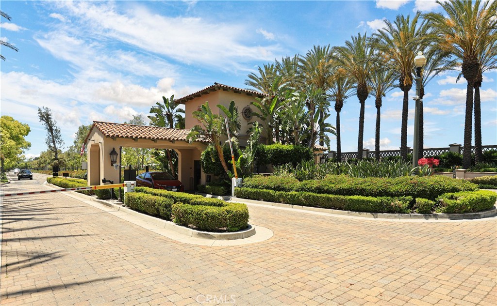 Irvine, California, 92602, United States, 3 Bedrooms Bedrooms, ,2 BathroomsBathrooms,Residential,For Sale,1992045