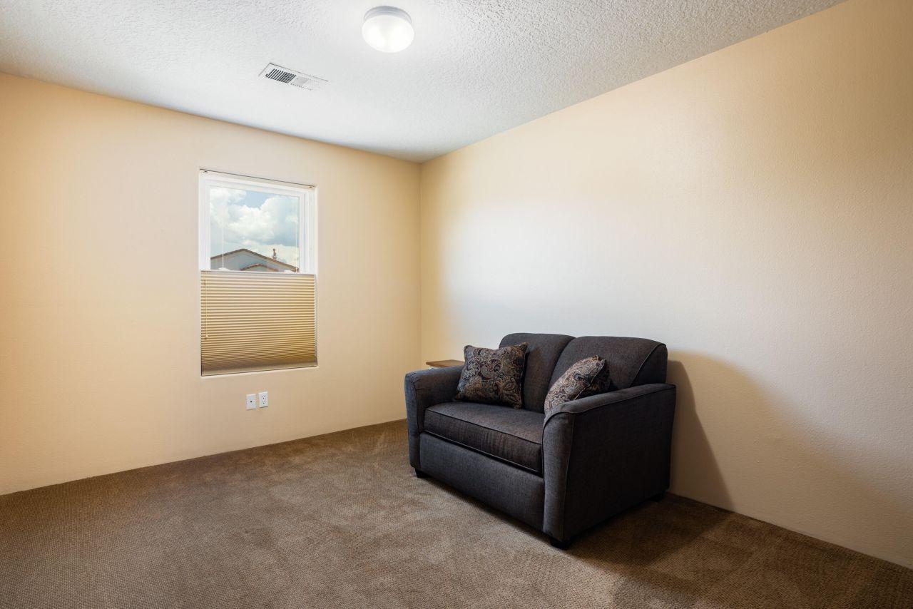 Albuquerque, New Mexico, 87114, United States, 5 Bedrooms Bedrooms, ,4 BathroomsBathrooms,Residential,For Sale,1890374