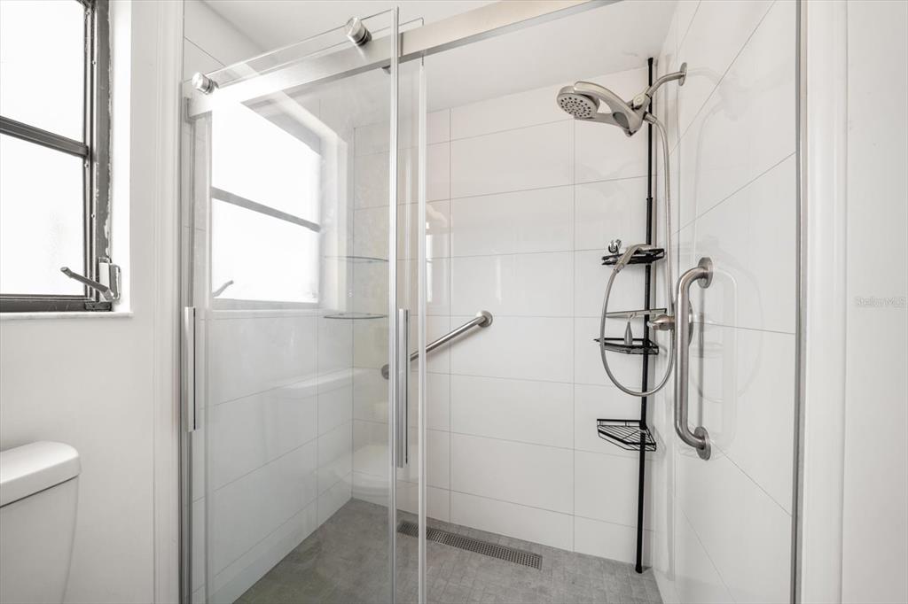 Seminole, Florida, 33777, United States, 3 Bedrooms Bedrooms, ,2 BathroomsBathrooms,Residential,For Sale,2001866