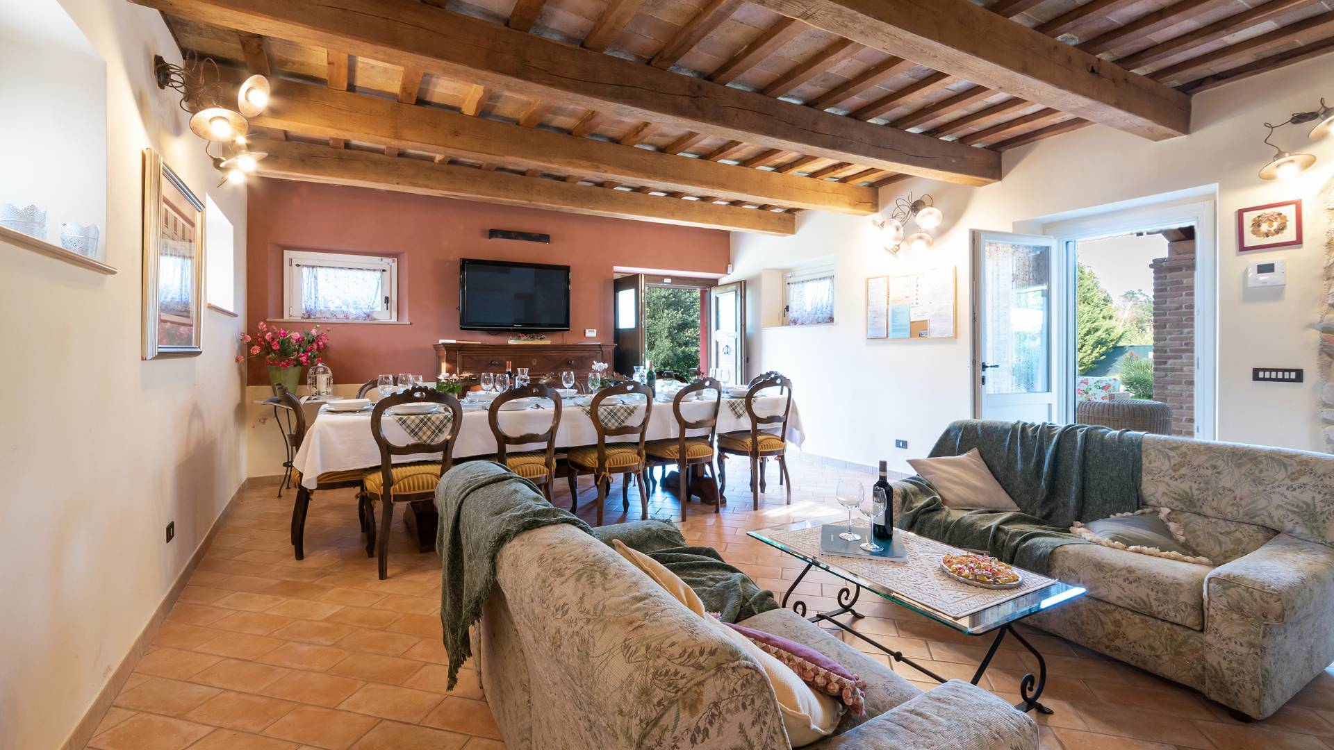 Fossombrone, Pesaro e Urbino, 61034, IT, 6 Bedrooms Bedrooms, ,10 BathroomsBathrooms,Residential,For Sale,1986512