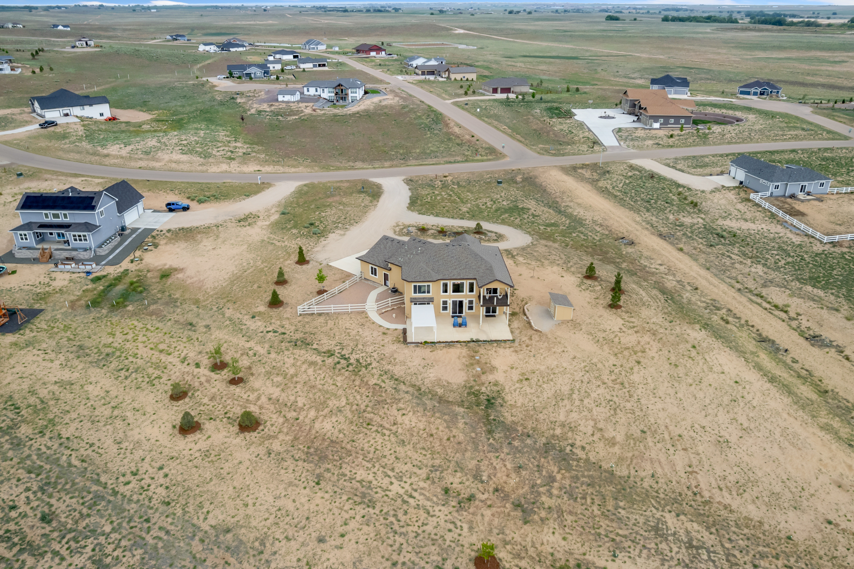  Custom-Built Home in the Highly Sought-After Pelican Lake Ranch Community - 物件實景