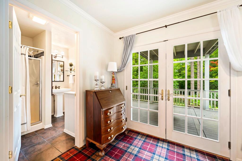 Sturgeon Bay, Wisconsin, 54235, United States, 3 Bedrooms Bedrooms, ,3 BathroomsBathrooms,Residential,For Sale,1927298