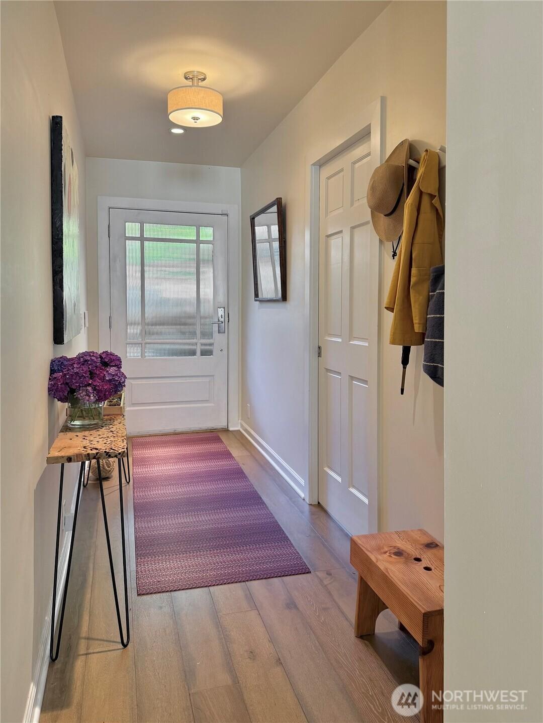 SEATTLE, Washington, 98102, United States, 2 Bedrooms Bedrooms, ,3 BathroomsBathrooms,Residential,For Sale,1901713