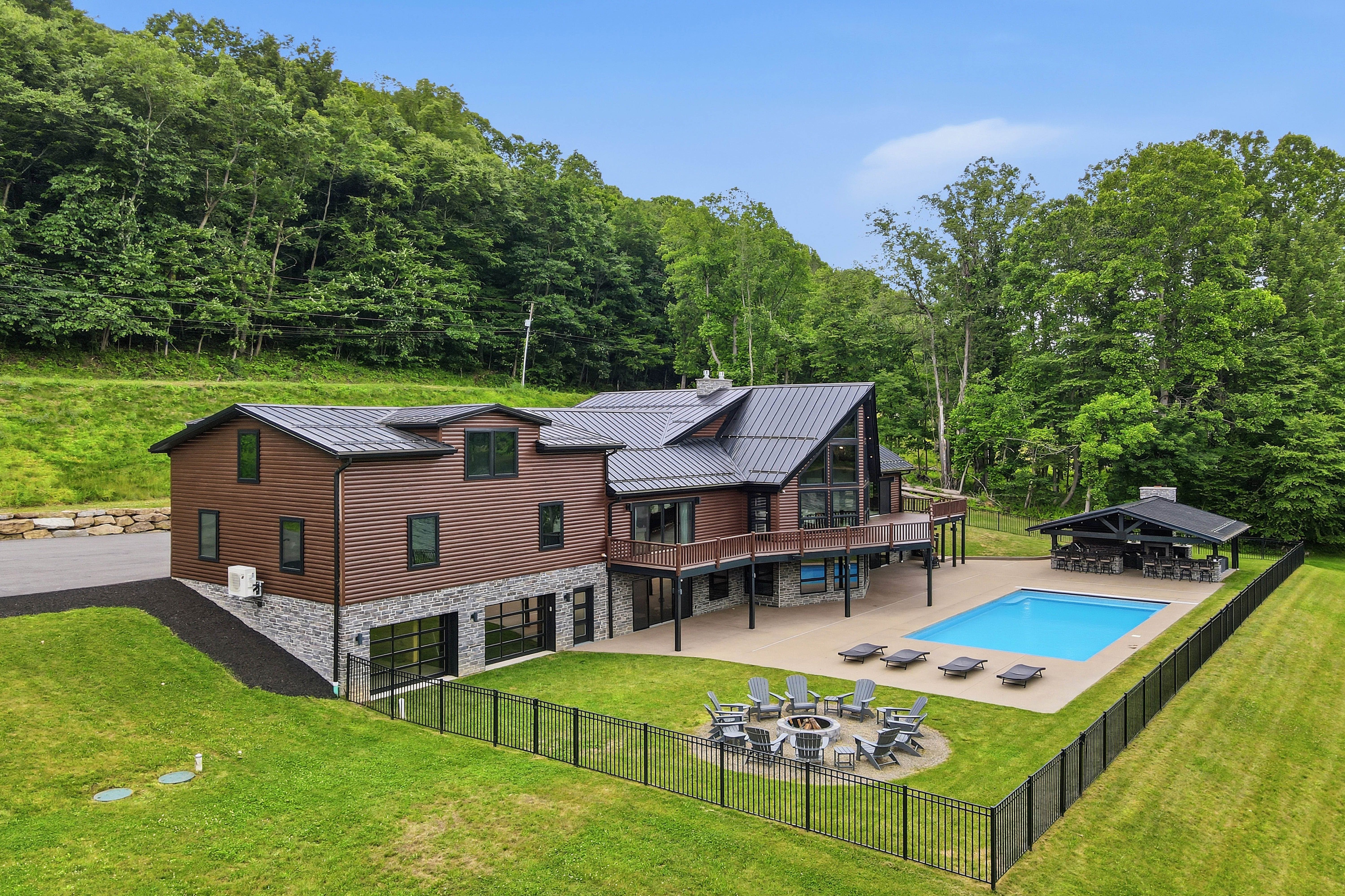  1050 Wattersonville Road, Allegheny Riverfront - 物件實景