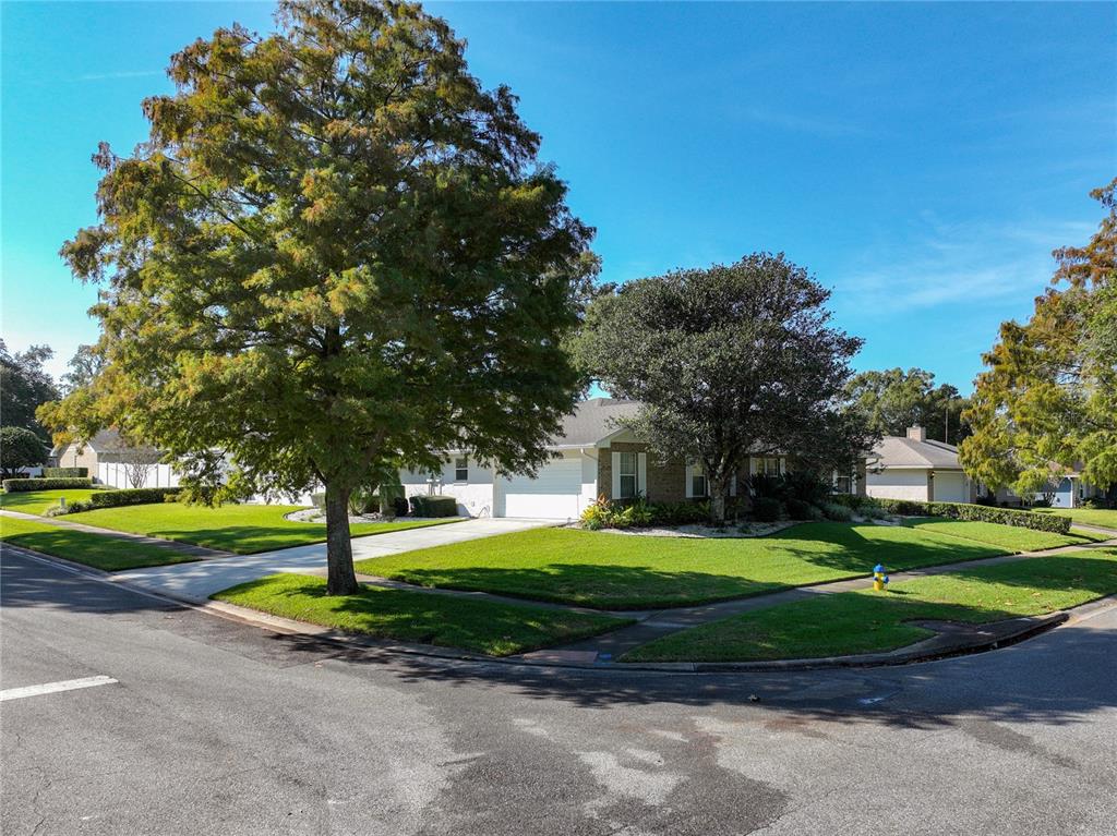 Altamonte Springs, Florida, 32701, United States, 4 Bedrooms Bedrooms, ,3 BathroomsBathrooms,Residential,For Sale,1997345