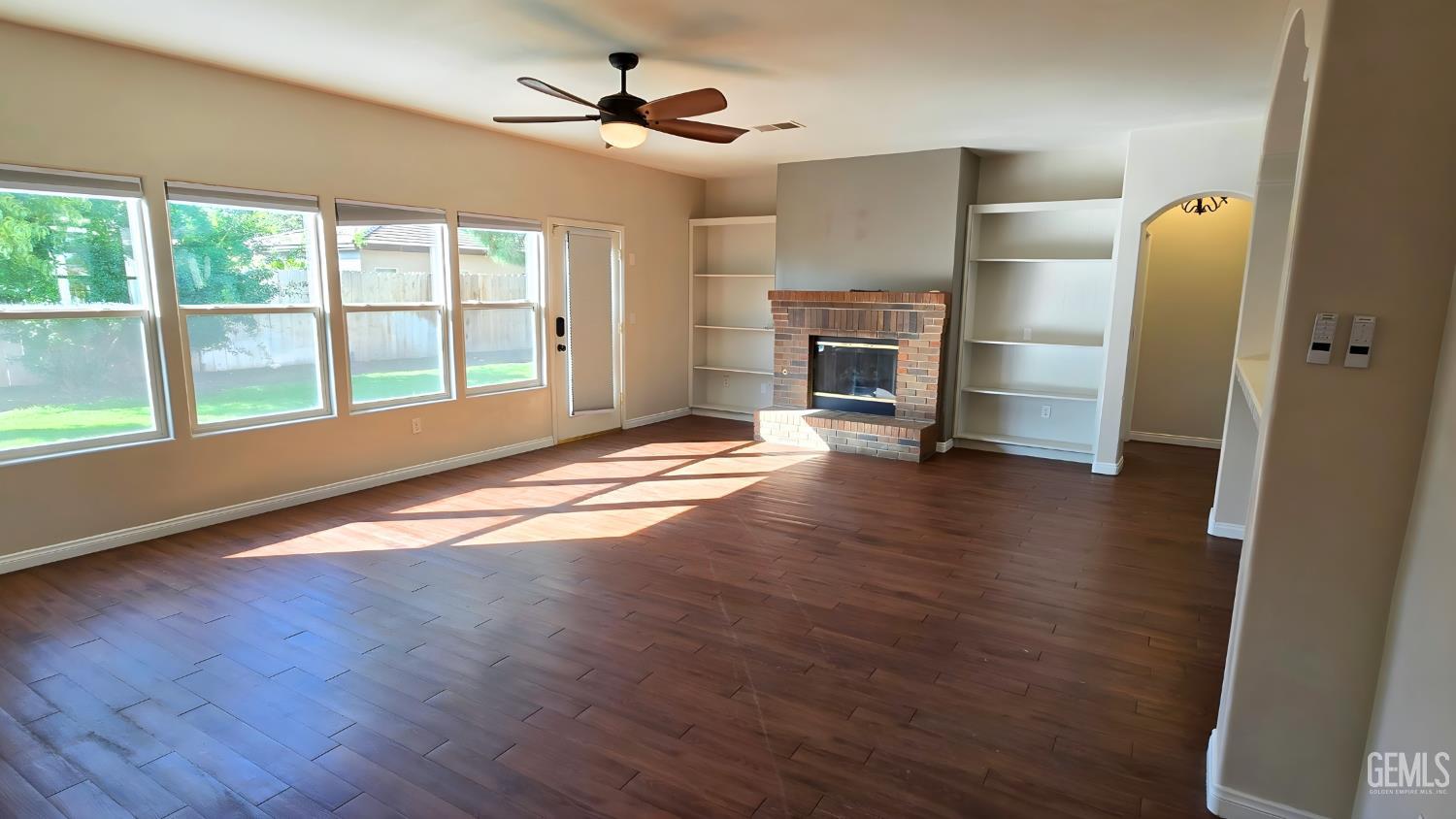 Bakersfield, California, 93311, United States, 4 Bedrooms Bedrooms, ,Residential,For Sale,1994851