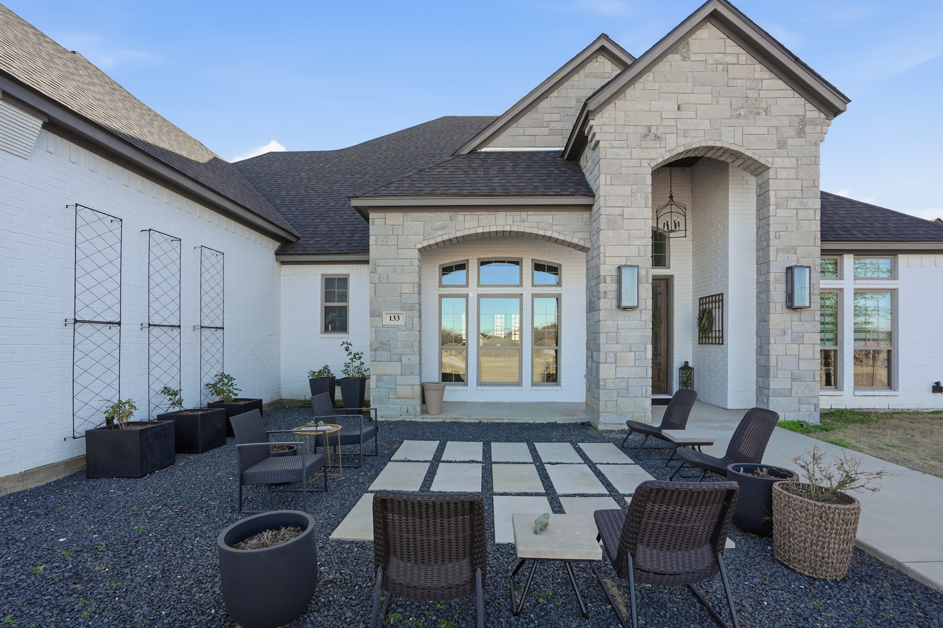  a private gated retreat where  luxury meets texas tranquility - 物件實景