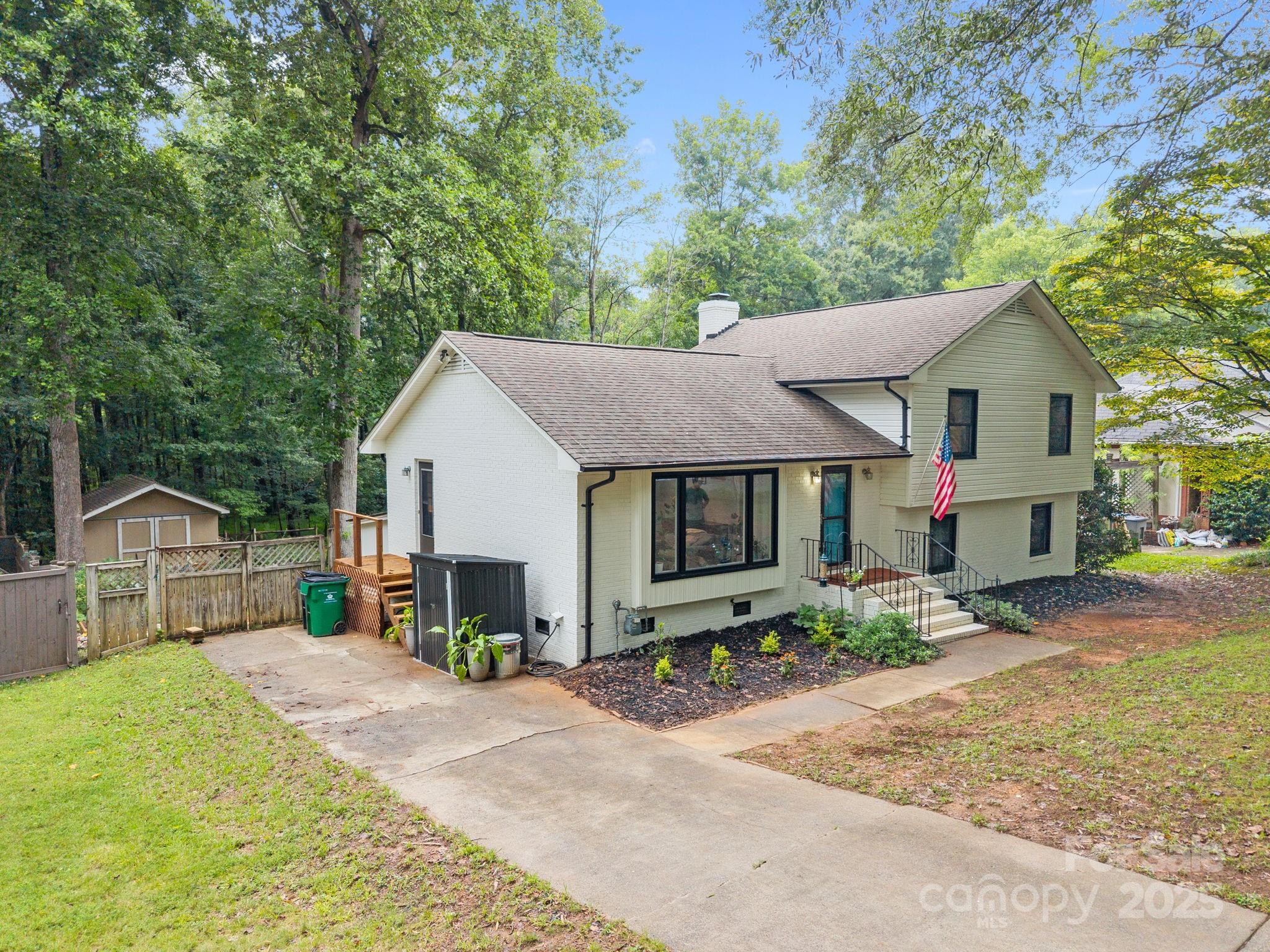 Charlotte, North Carolina, 28270, United States, 4 Bedrooms Bedrooms, ,3 BathroomsBathrooms,Residential,For Sale,1917923