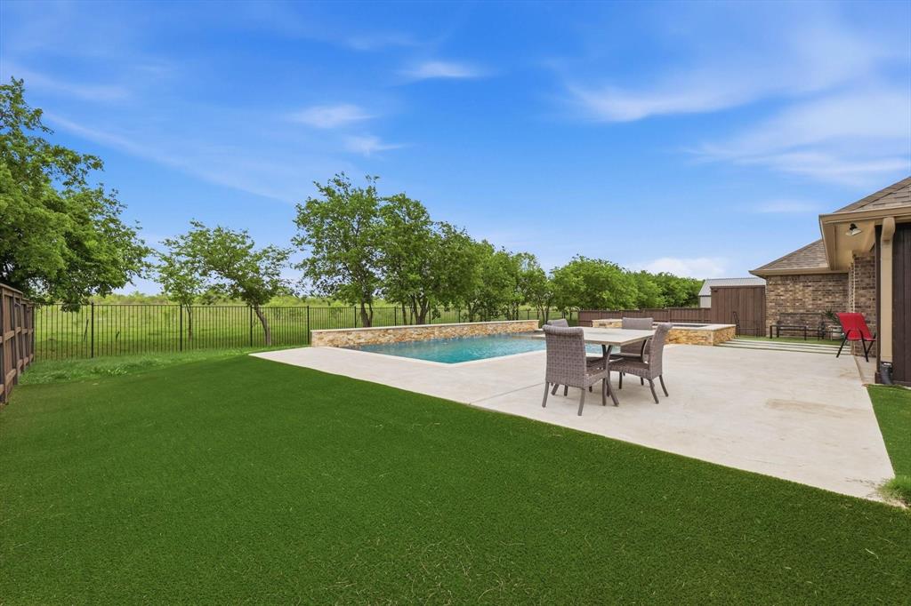 Sanger, Texas, 76266, United States, 4 Bedrooms Bedrooms, ,3 BathroomsBathrooms,Residential,For Sale,2038334