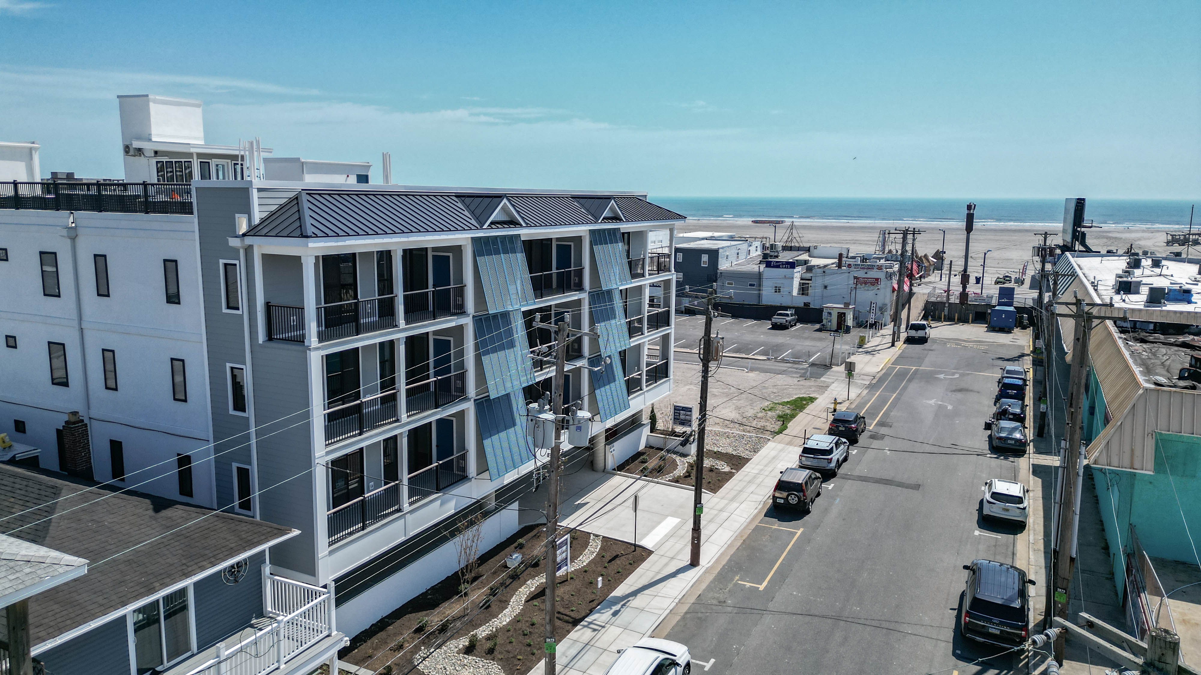  323 E Oak Avenue #102 - 物件實景