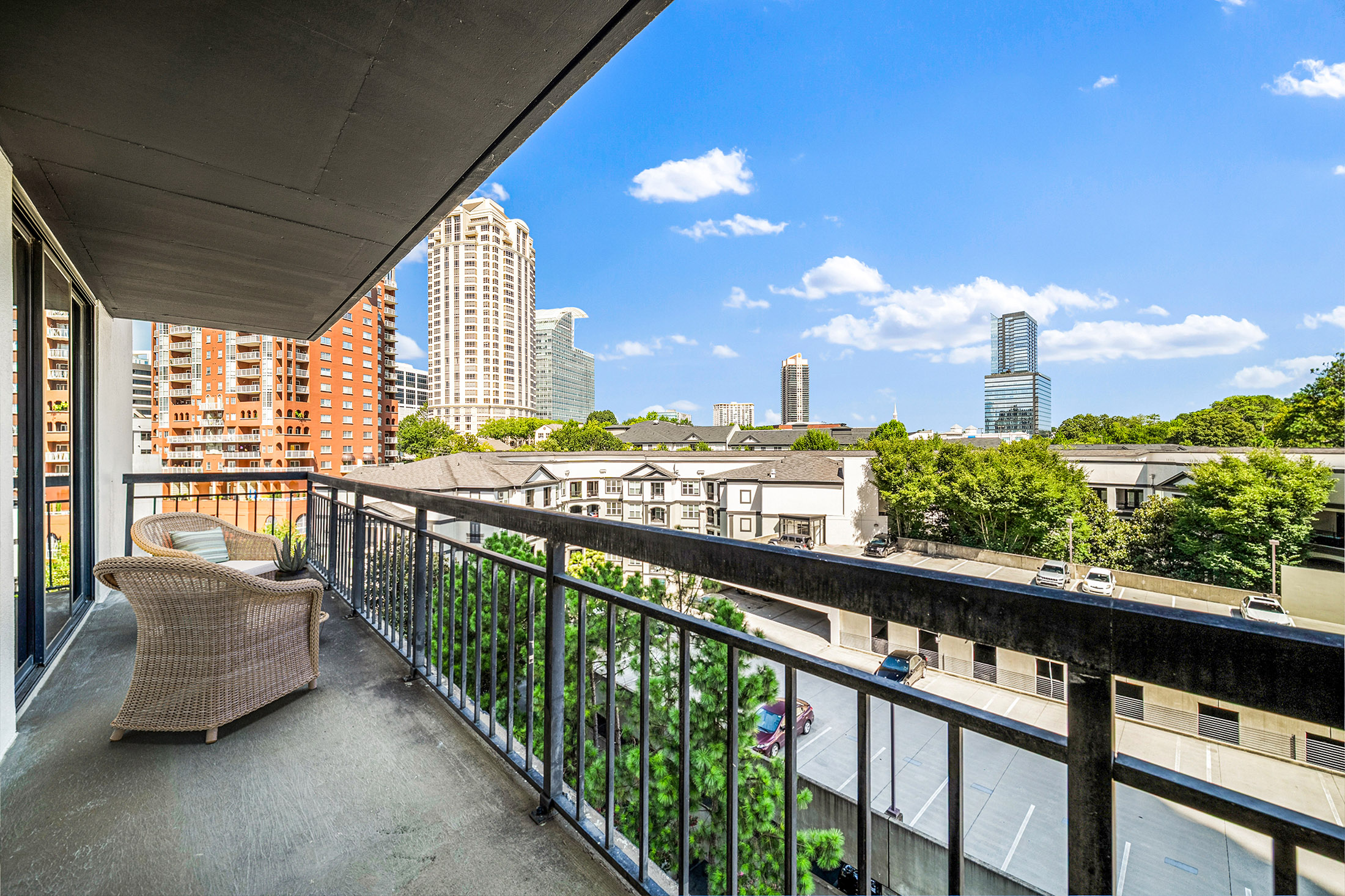  Easy, Elevated Living in the Heart of Buckhead - 物件實景