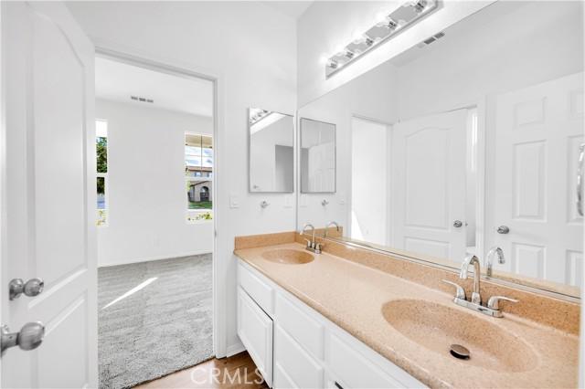 Hemet, California, 92545, United States, 4 Bedrooms Bedrooms, ,4 BathroomsBathrooms,Residential,For Sale,1995589