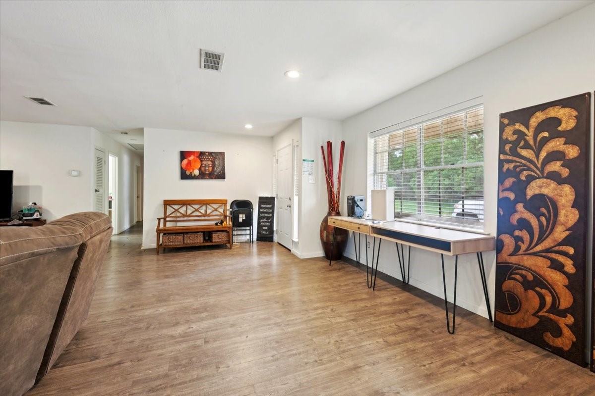 Southlake, Texas, 76092, United States, 3 Bedrooms Bedrooms, ,2 BathroomsBathrooms,Residential,For Sale,1795273