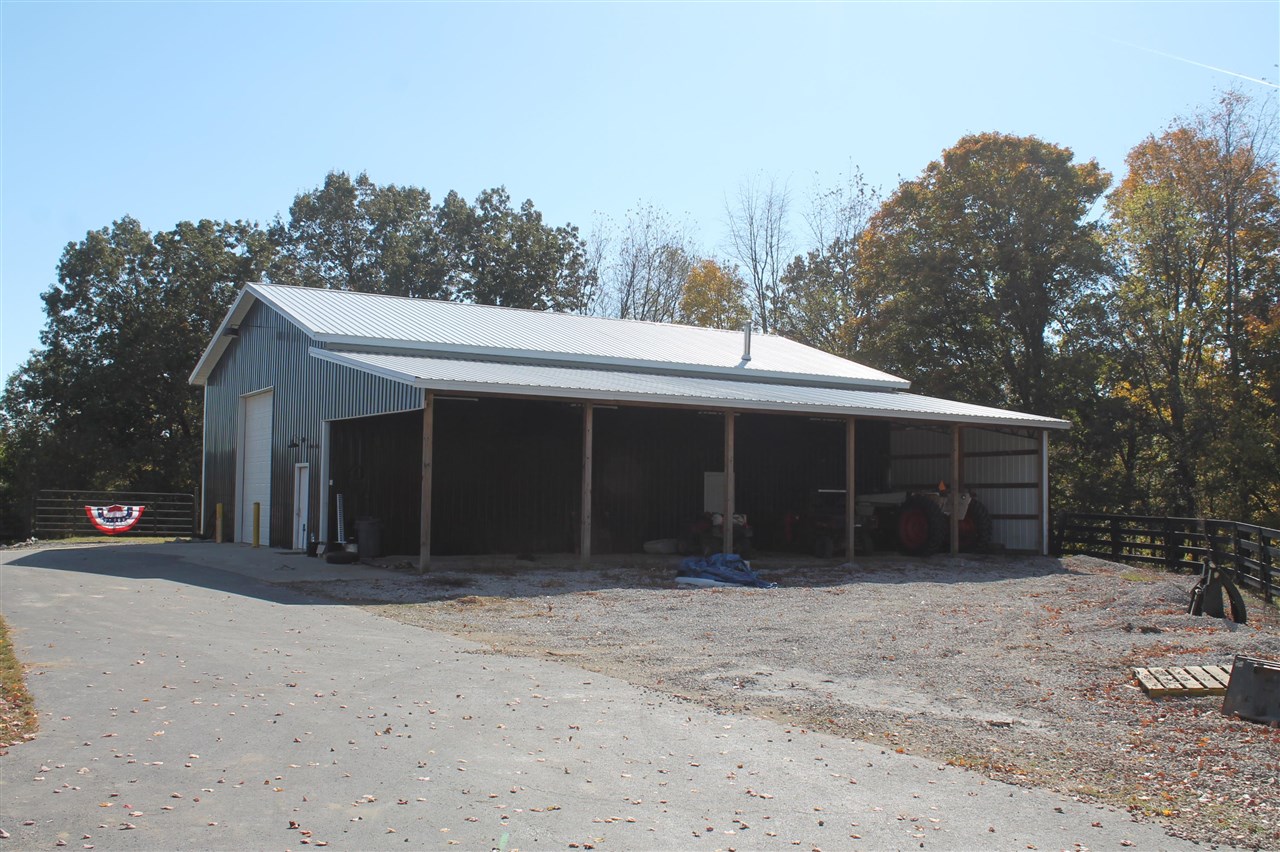 Bowling Green, Kentucky, 42101, United States, 3 Bedrooms Bedrooms, ,2 BathroomsBathrooms,Residential,For Sale,1838101