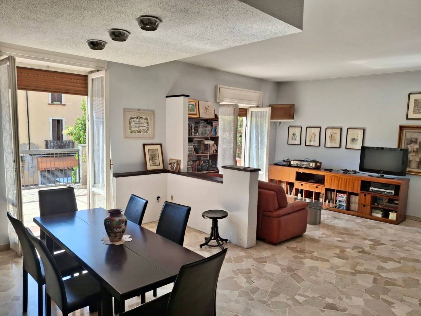 Cologno Monzese, Milano, 20093, IT, 4 Bedrooms Bedrooms, ,3 BathroomsBathrooms,Residential,For Sale,1877106