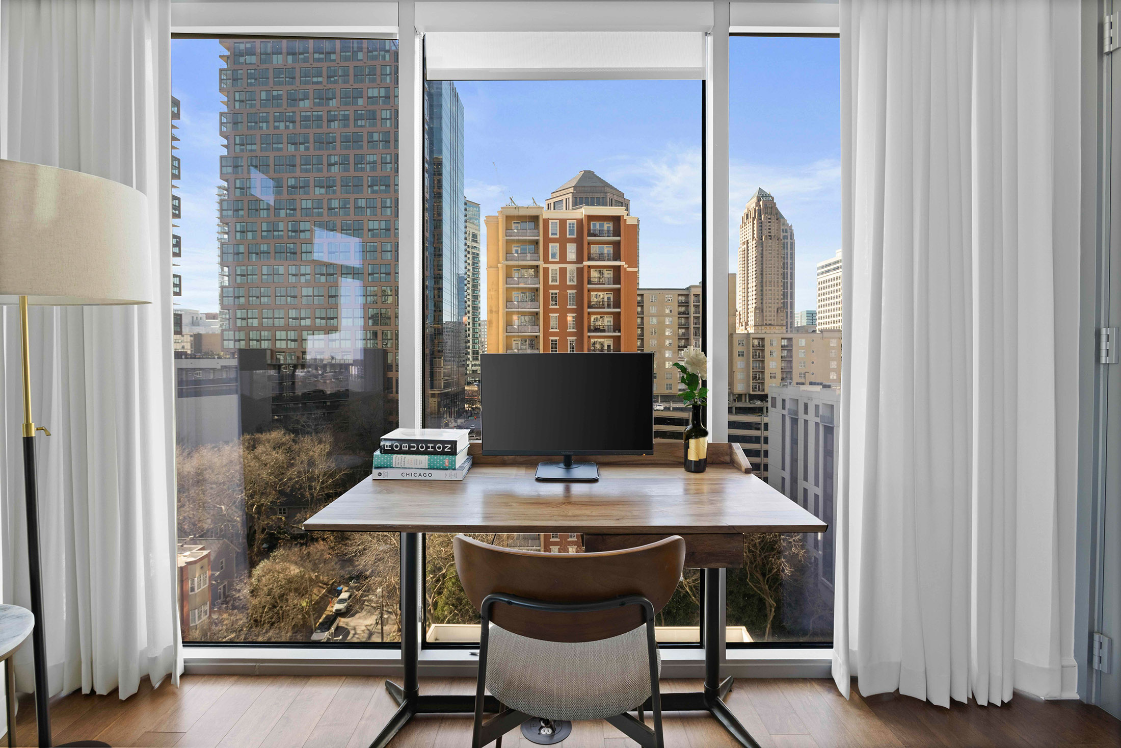  Modern Intown Living at Luxe - 物件實景