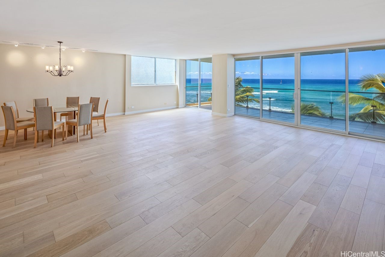 Honolulu, Hawaii, 96815, United States, 2 Bedrooms Bedrooms, ,2 BathroomsBathrooms,Residential,For Sale,1836877