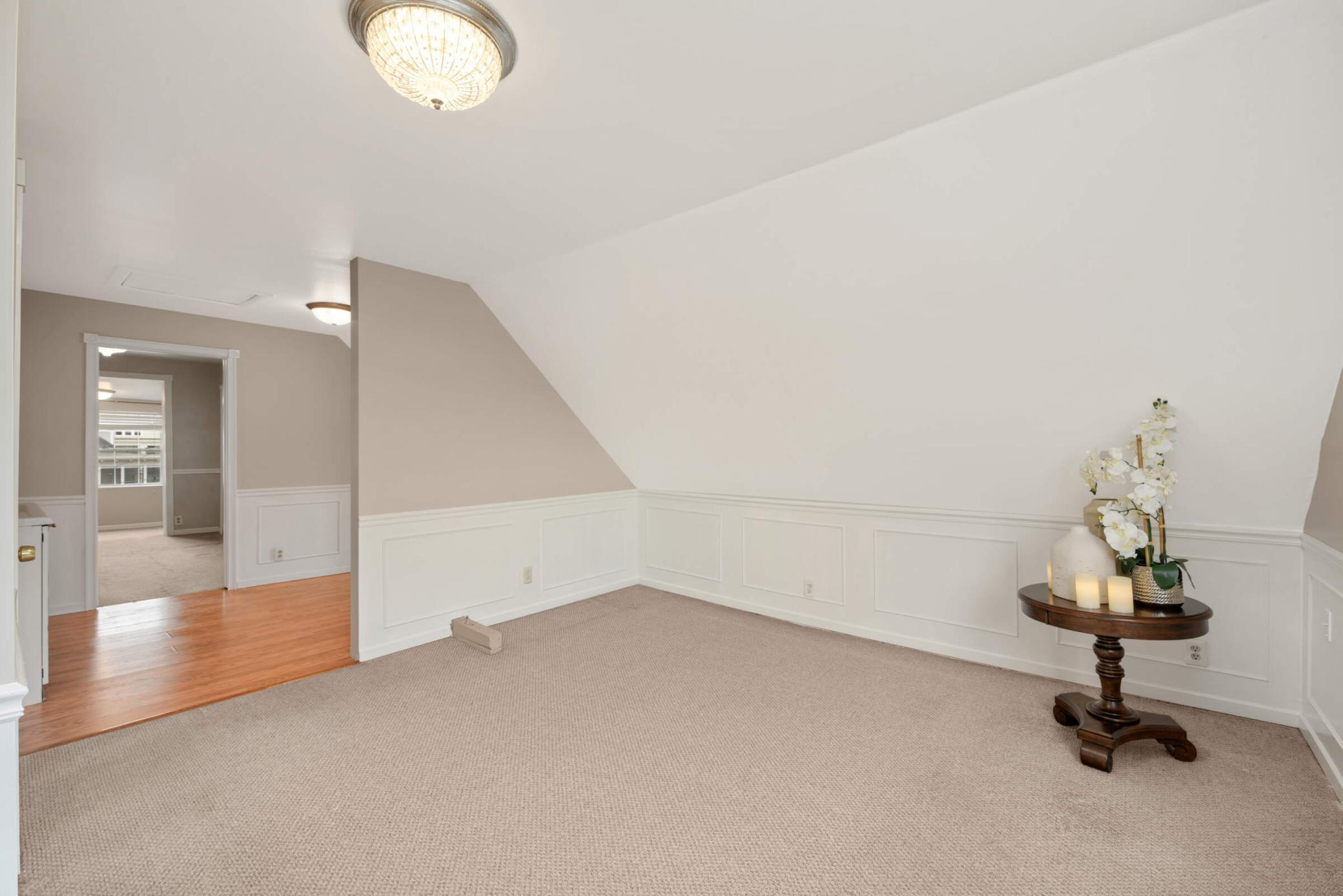 Minneapolis, Minnesota, 55405, United States, ,Residential,For Sale,1905881