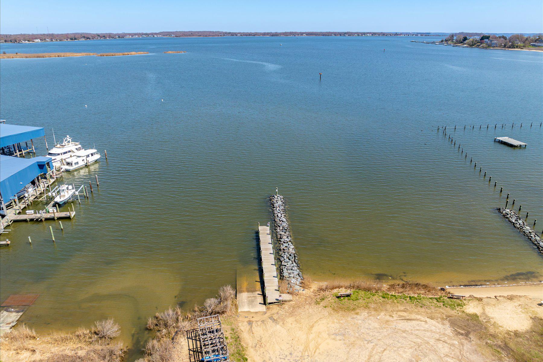  851 Selby Boulevard, Edgewater, MD, 21037 - 物件實景