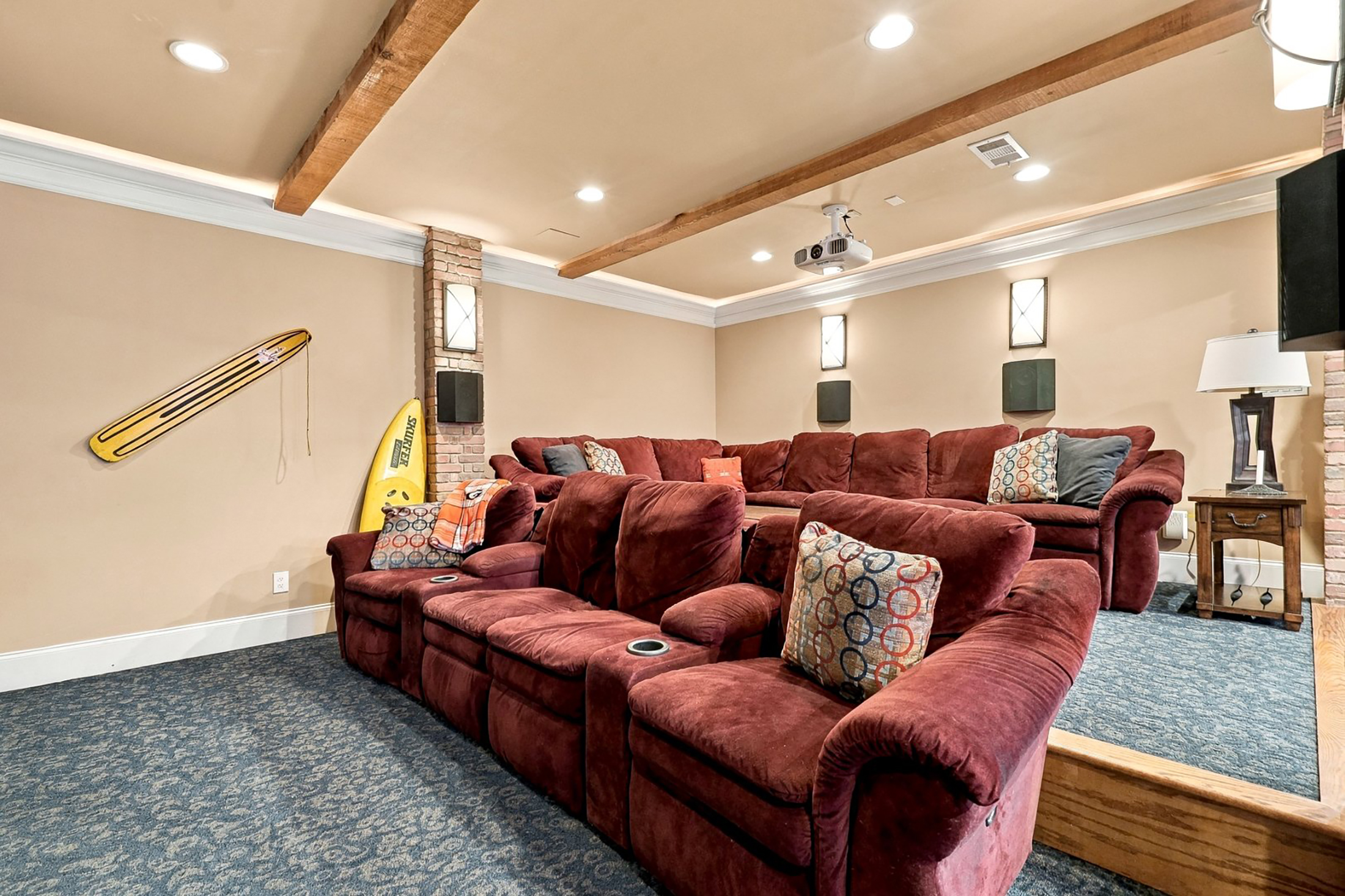  Exceptional Custom-Built Home with Theater, Full Bar and Private Gym - 物件實景