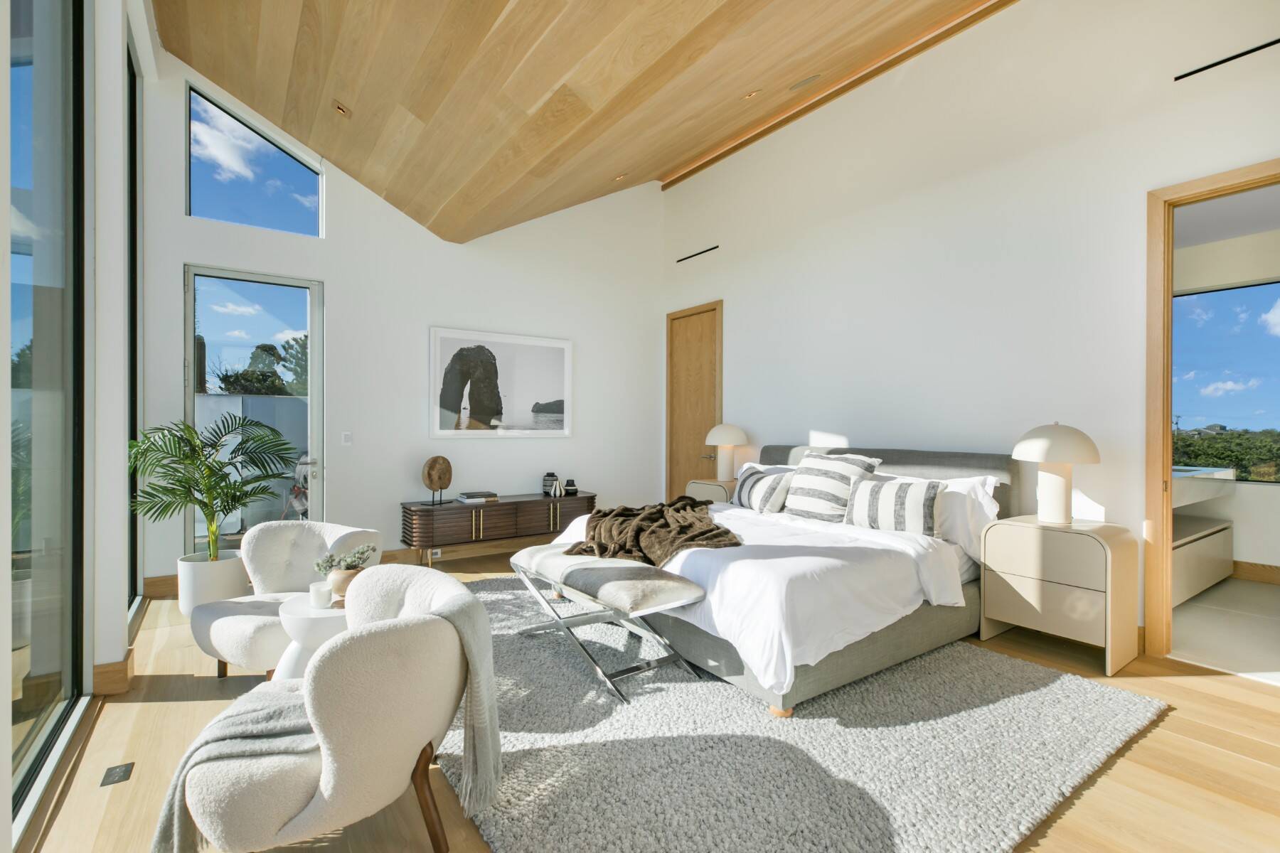  BRAND NEW MODERN OCEANFRONT w/ POOL on 2.6 ACRES IN AMAGANSETT - 物件實景