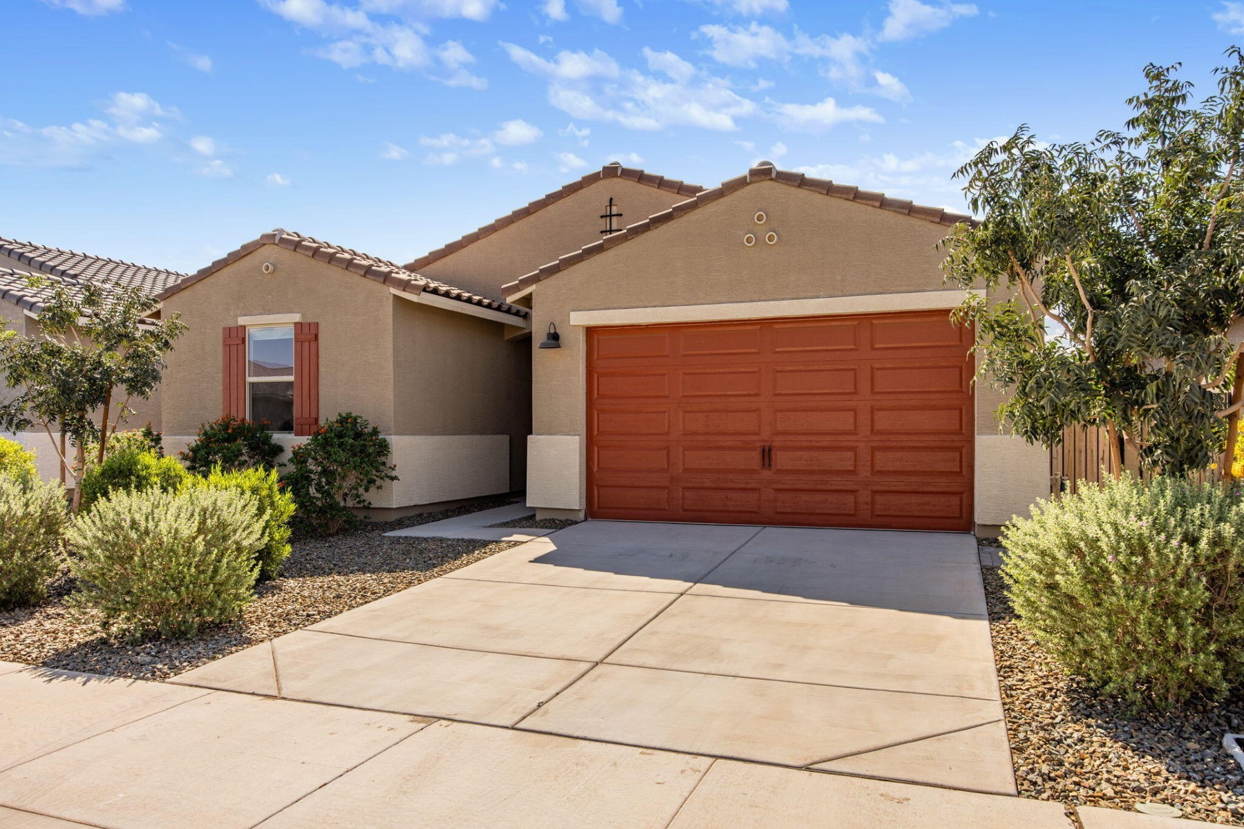  16023 W El Cortez Place¦Surprise, AZ - 物件實景