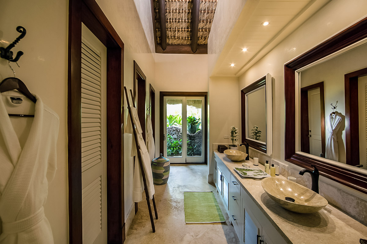 Elegant 5-Bedroom Punta Cana Beachfront Villa With, Punta Cana, DO, 5 Bedrooms Bedrooms, ,6 BathroomsBathrooms,Residential,For Sale,Elegant 5-Bedroom Punta Cana Beachfront Villa With,1602891