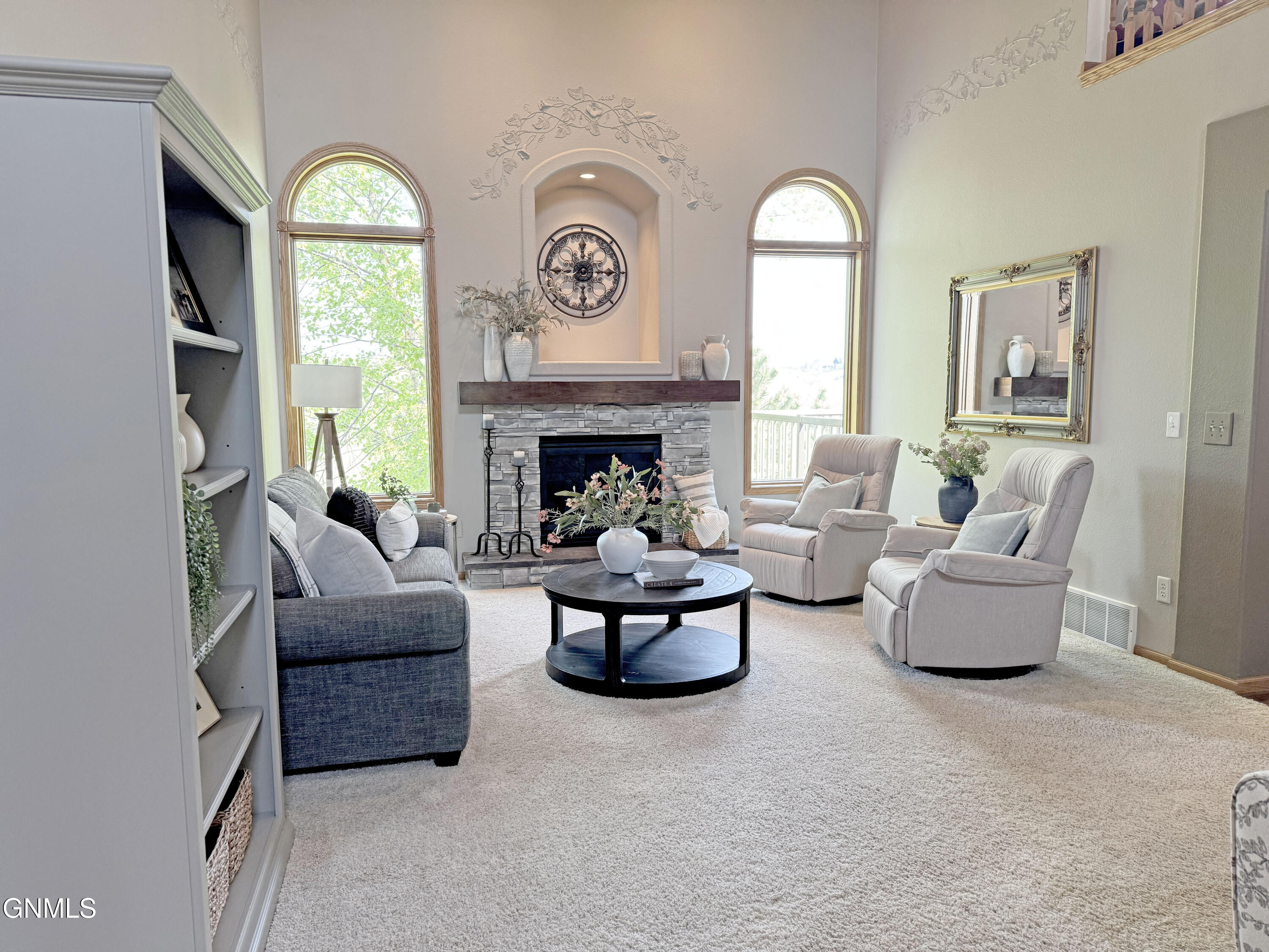 Bismarck, North Dakota, 58503, United States, 5 Bedrooms Bedrooms, ,2 BathroomsBathrooms,Residential,For Sale,2001566