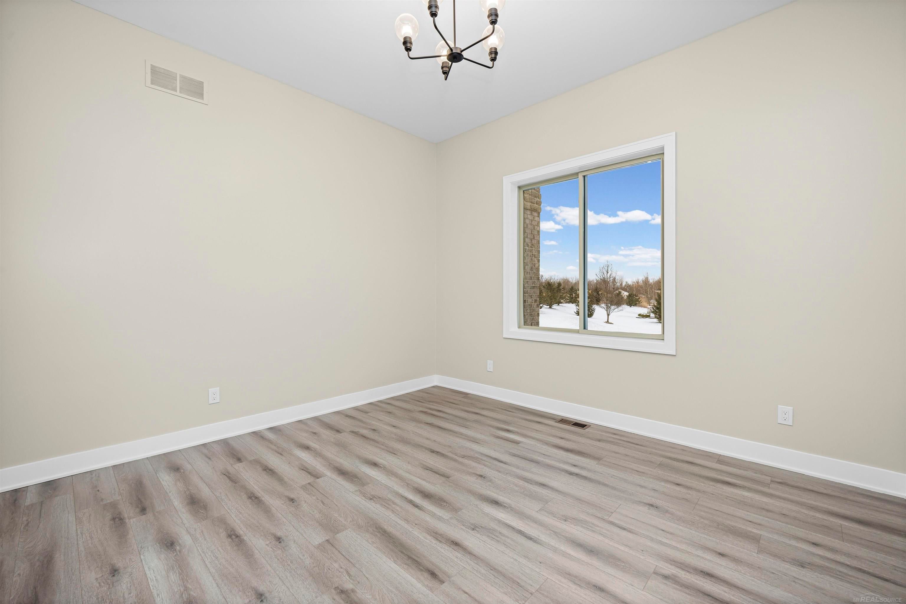 Richmond, Michigan, 48062, United States, 3 Bedrooms Bedrooms, ,3 BathroomsBathrooms,Residential,For Sale,2027528