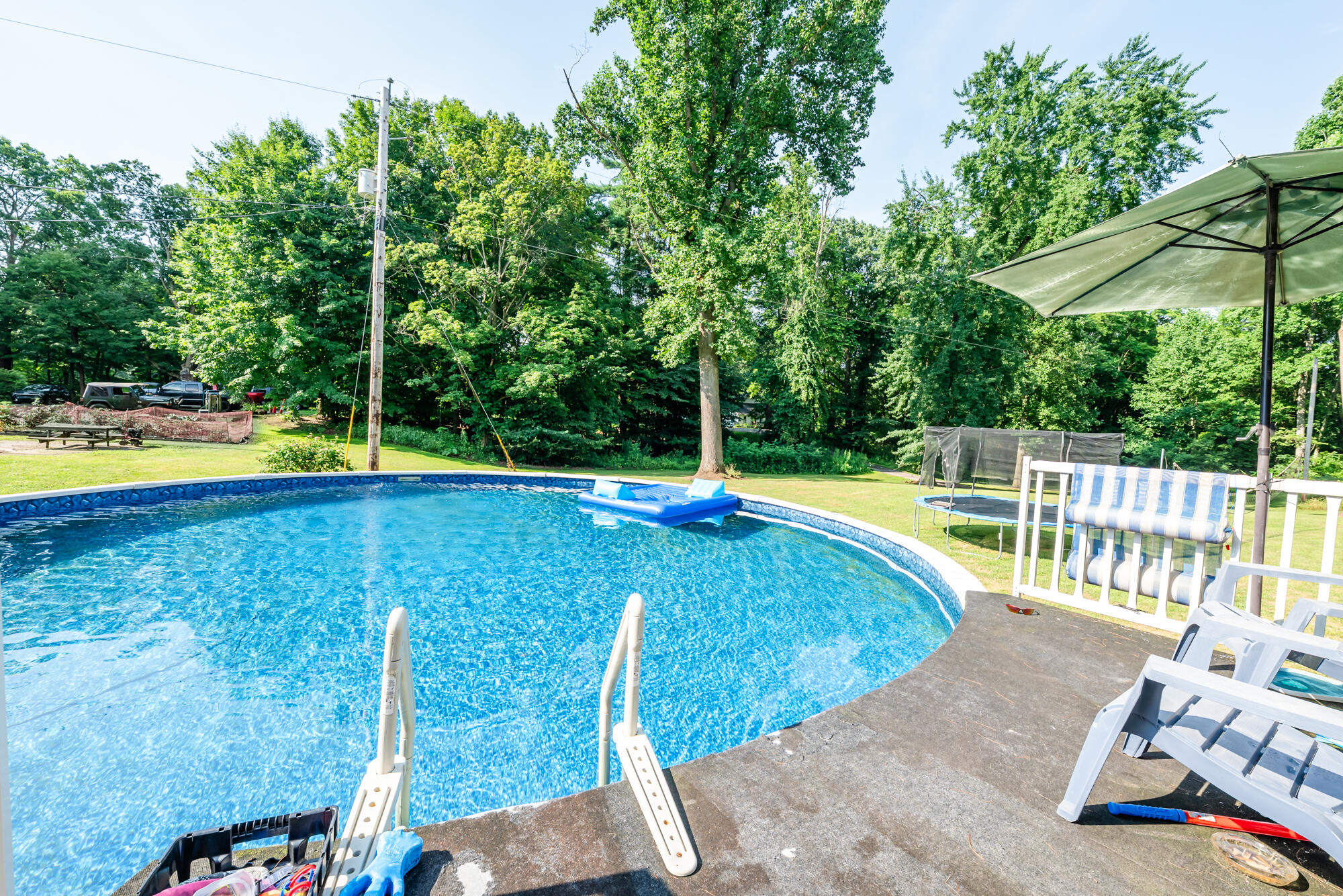 Buchanan, Michigan, 49107, United States, 5 Bedrooms Bedrooms, ,3 BathroomsBathrooms,Residential,For Sale,1974856