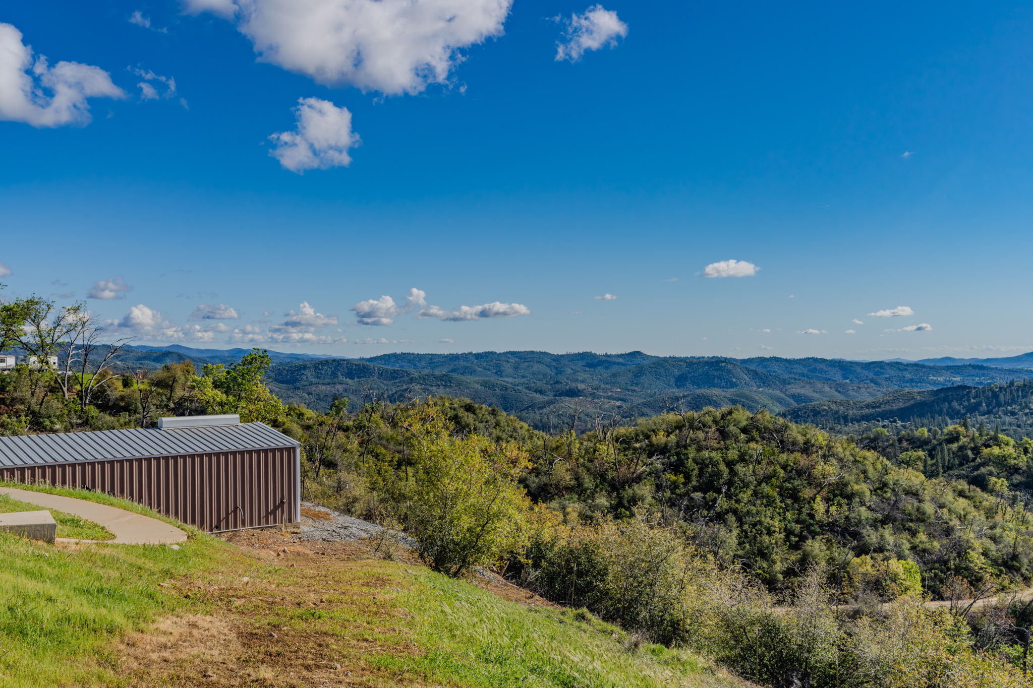  9515 Ham Luddy Road, Mountain Ranch, CA 95246 - 物件實景