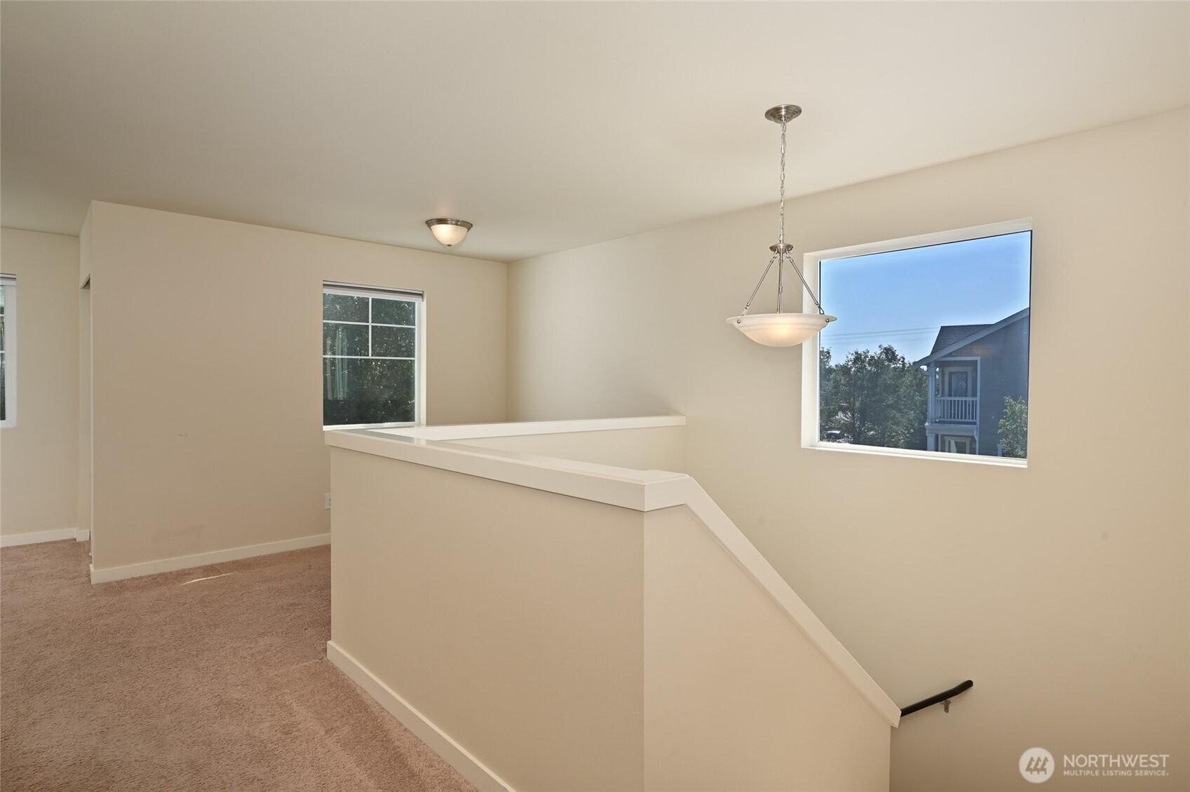 AUBURN, Washington, 98092, United States, 4 Bedrooms Bedrooms, ,3 BathroomsBathrooms,Residential,For Sale,1954954