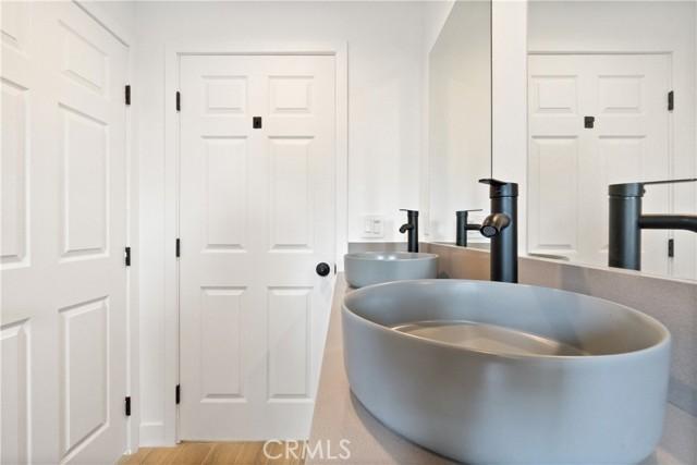 Torrance, California, 90501, United States, ,Residential,For Sale,2015963