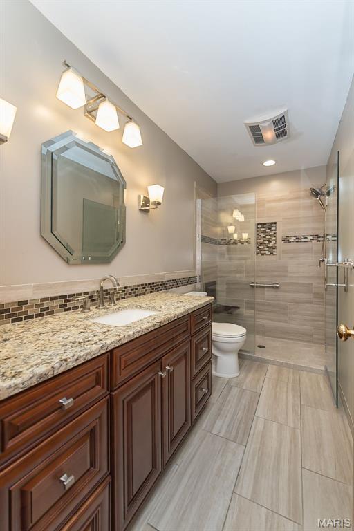 Chesterfield, Missouri, 63017, United States, 4 Bedrooms Bedrooms, ,4 BathroomsBathrooms,Residential,For Sale,1917696