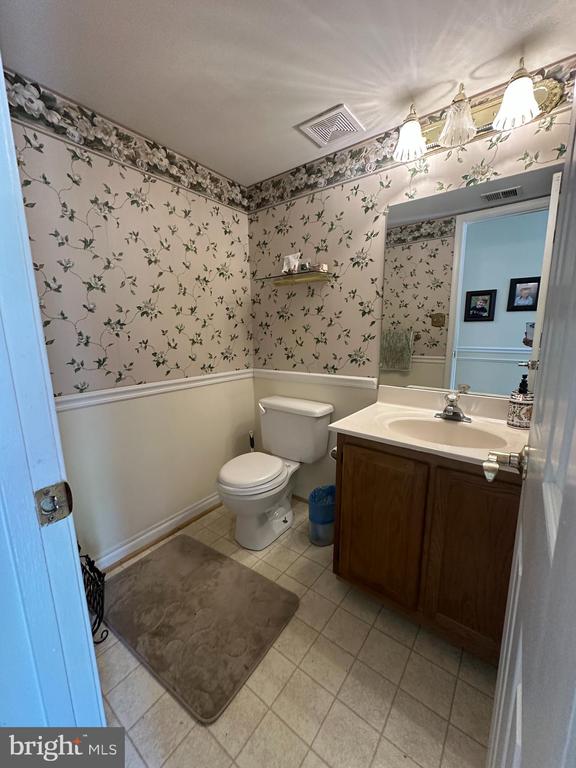 Stafford, Virginia, 22554, United States, 5 Bedrooms Bedrooms, ,3 BathroomsBathrooms,Residential,For Sale,1930374