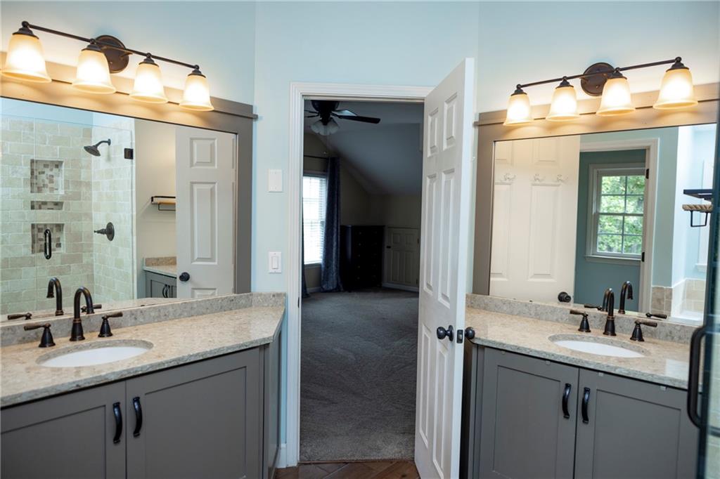 Suwanee, Georgia, 30024, United States, 5 Bedrooms Bedrooms, ,4 BathroomsBathrooms,Residential,For Sale,2005954