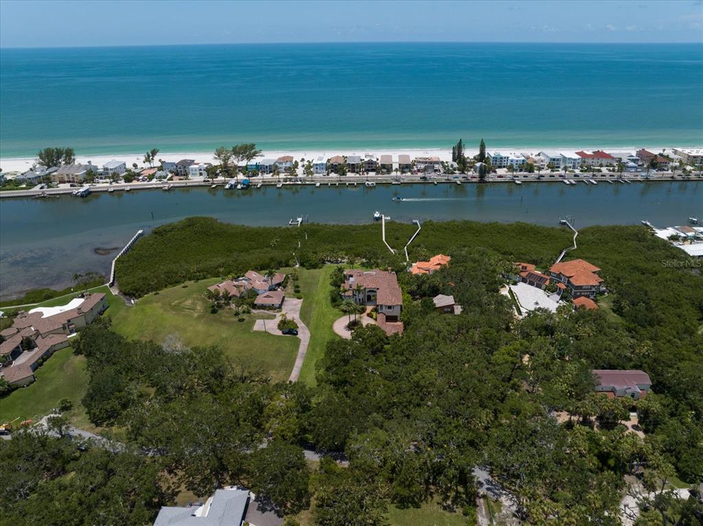 Largo, Florida, 33774, United States, 5 Bedrooms Bedrooms, ,7 BathroomsBathrooms,Residential,For Sale,1876225